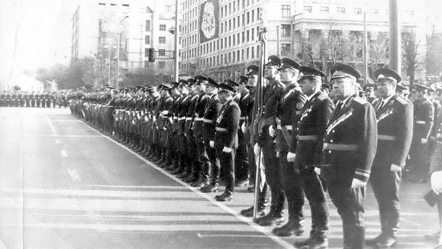 Киев, Крещатик, 7 ноября 1970г.